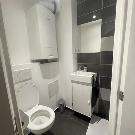 Apartament 2 *